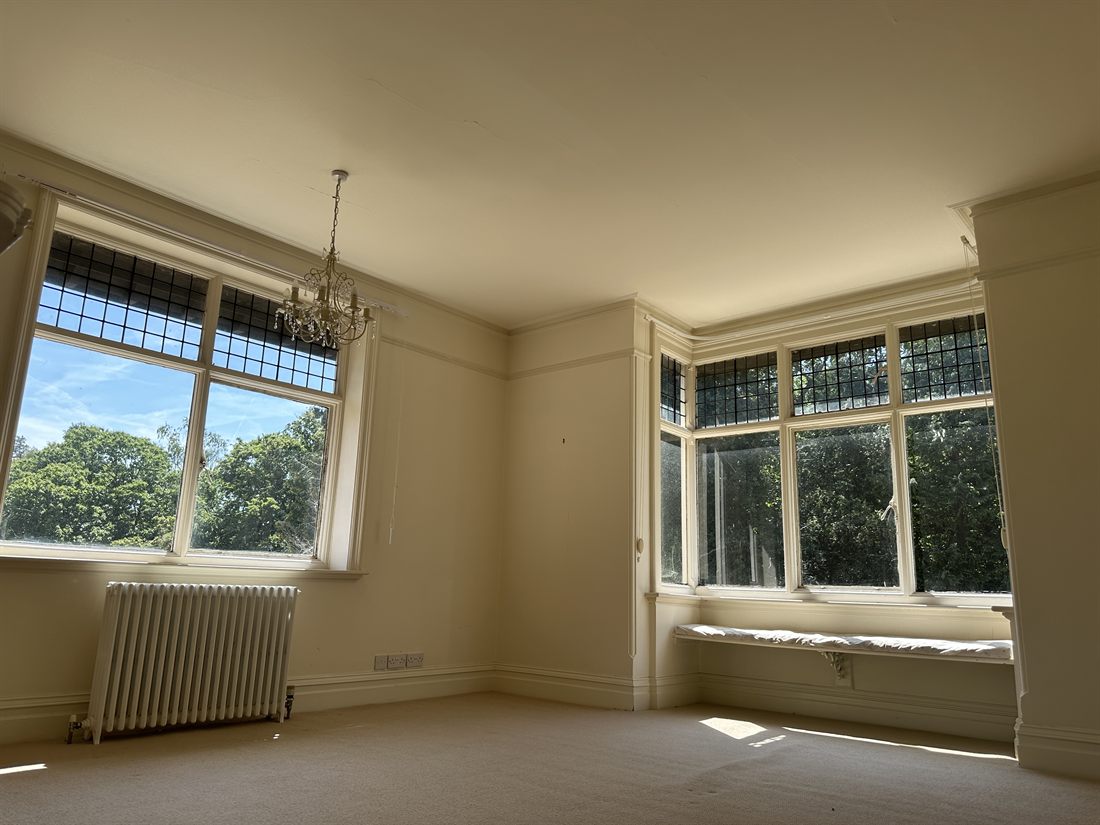 Victorian bedroom with bay window